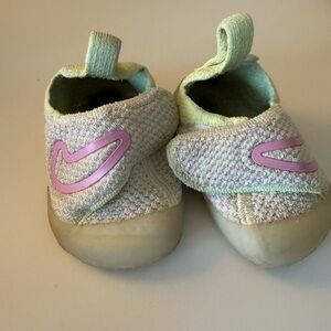 Infant Nike shoes